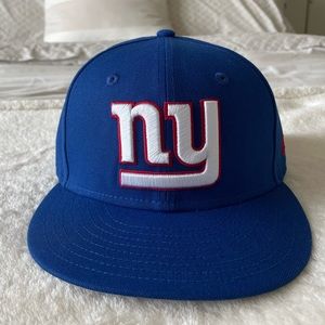 Selling NY Giants New Era flat rim hat